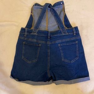 NEVER WORN SHORT OVERALLS